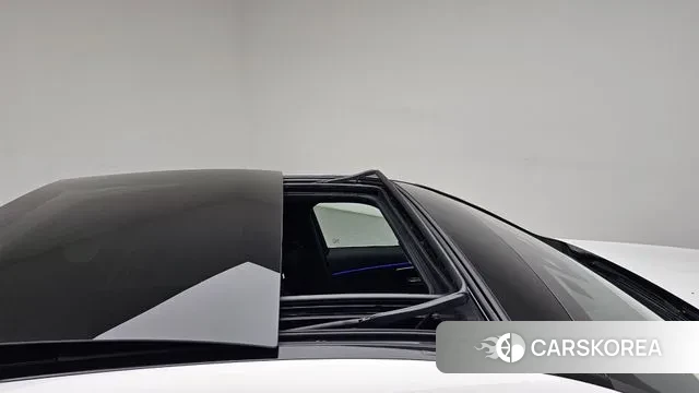 Mercedes-Benz E-Class W214 2024 Белый из Кореи, фото 3