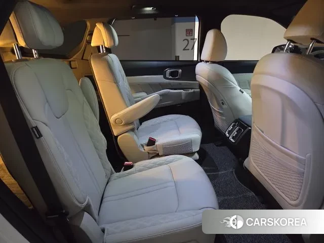 Kia The New Sorento 4th Generation 2023 Белый из Кореи, фото 3