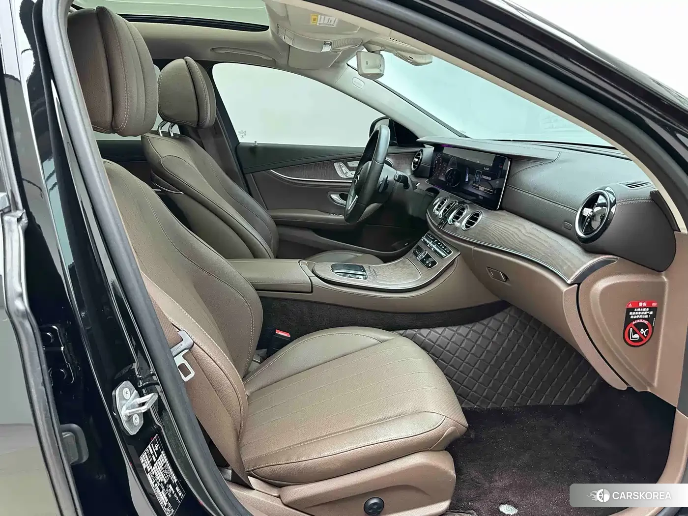 Mercedes-Benz E-Class 2020 Черный из Китая, фото 3