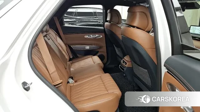 Genesis GV70 2022 Белый из Кореи, фото 3