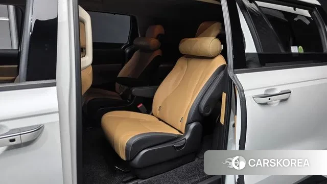 Kia Carnival 4th generation 2023 Белый из Кореи, фото 3