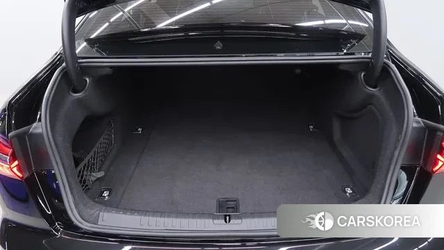 Audi A6 (C8) 2020 Черный из Кореи, фото 3