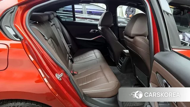 BMW 3 Series (G20) 2020 Оранжевый из Кореи, фото 3