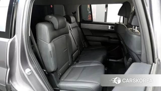 Hyundai Santa Fe (MX5) 2024 Серый из Кореи, фото 3