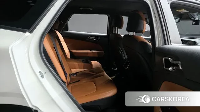 Kia Sportage 5th Generation 2021 Белый из Кореи, фото 3