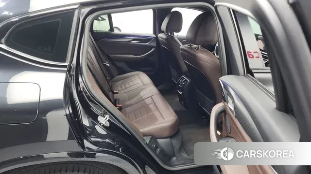 BMW X4 (G02) 2023 Черный из Кореи, фото 3