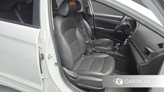 Hyundai The New Avante AD 2018 Белый из Кореи, фото 3