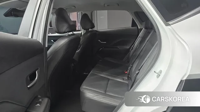 Hyundai Kona Hybrid (SX2) 2024 Белый из Кореи, фото 3