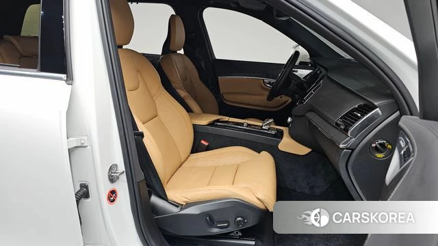 Volvo XC90 second Generation 2025 Белый из Кореи, фото 3