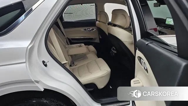 Genesis GV70 2024 Белый из Кореи, фото 3