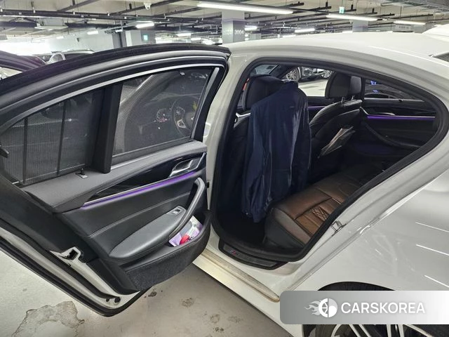 BMW 5 Series (G30) 2020 Белый из Кореи, фото 3