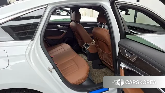 Audi A6 (C8) 2022 Белый из Кореи, фото 3