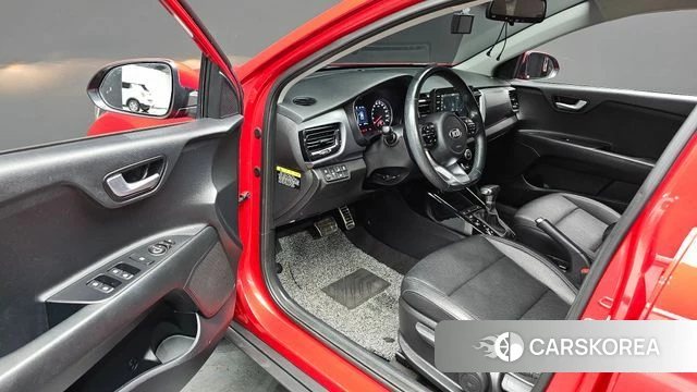 Kia Stonic 2018 Красный из Кореи, фото 3