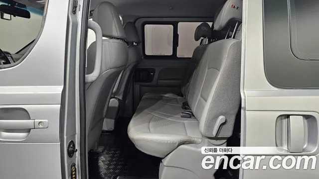 Hyundai The New Grand Starex 2018 Серебристо-серый из Кореи, фото 3