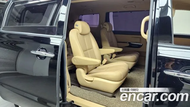 Kia The New Carnival id 2504464 из Кореи 3