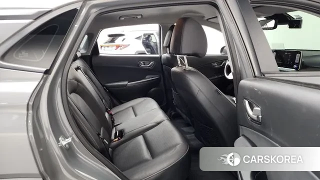 Hyundai Kona Electric 2018 Серебристо-серый из Кореи, фото 3