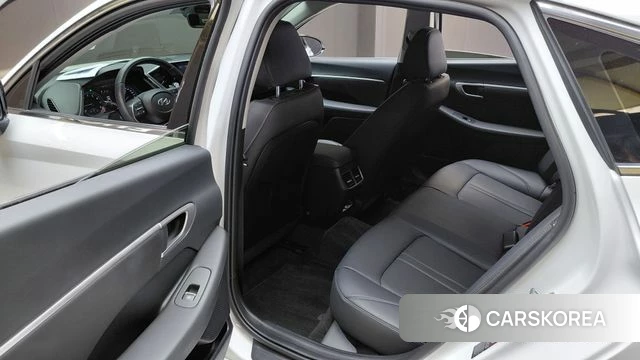 Hyundai Sonata (DN8) 2022 Белый из Кореи, фото 3