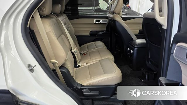 Ford Explorer 6th Generation 2020 Белый из Кореи, фото 3