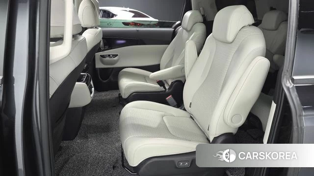 Kia Carnival 4th generation 2023 Серый из Кореи, фото 3