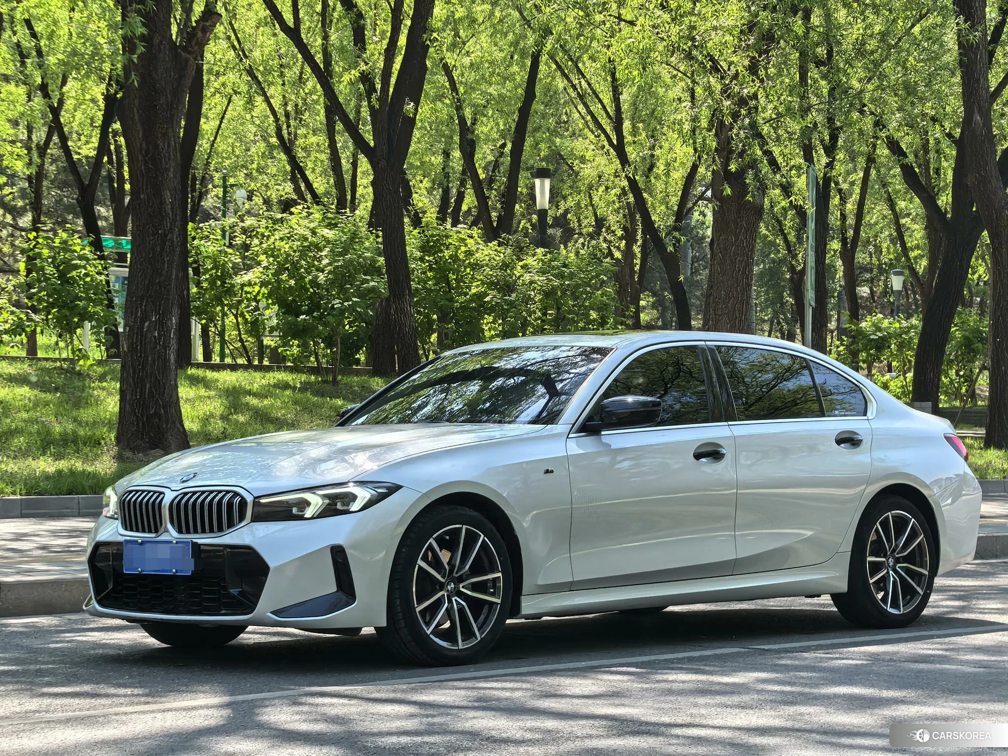 BMW 3 series 2022 Белый из Китая, фото 3