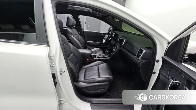 Kia Sportage The Bold 2018 Белый из Кореи, фото 3