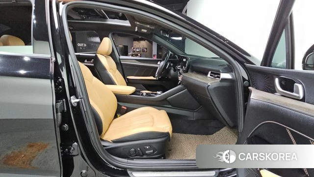 Kia K5 3rd generation 2020 Черный из Кореи, фото 3