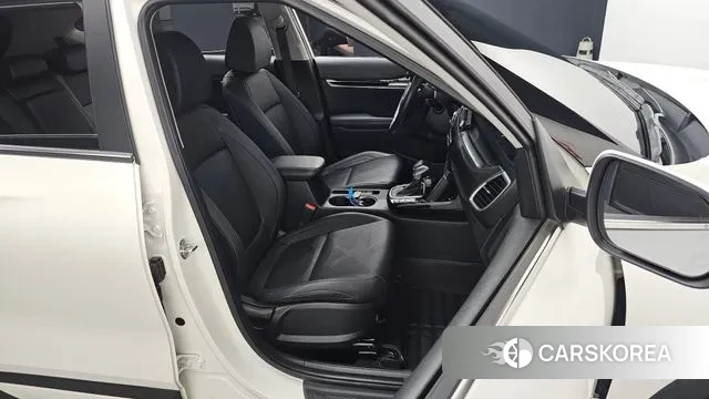 Kia Seltos 2022 Белый из Кореи, фото 3