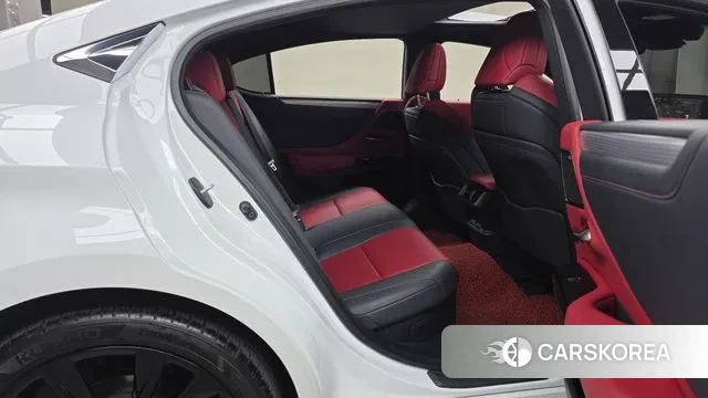 Lexus ES300h 7th generation 2021 Белый из Кореи, фото 3