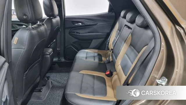 Chevrolet (GM Daewoo) Trailblazer 2022 Коричневый из Кореи, фото 3