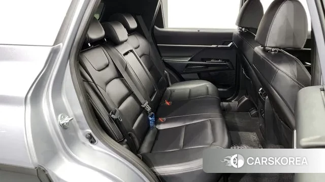 Ssangyong Torres 2023 Серебристо-серый из Кореи, фото 3
