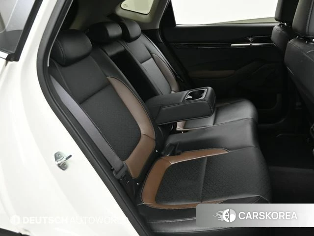 Kia Seltos 2022 Белый из Кореи, фото 3