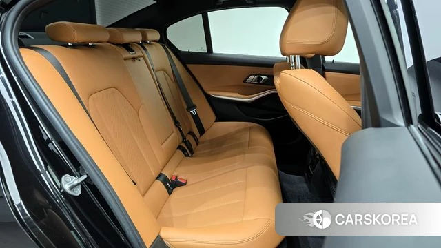 BMW 3 Series (G20) 2023 Черный из Кореи, фото 3