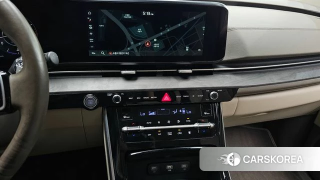 Kia Carnival 4th generation 2023 Белый из Кореи, фото 3