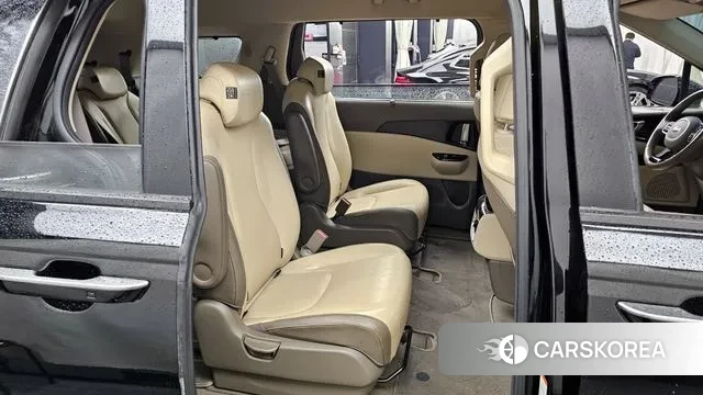Kia Carnival 4th generation 2020 Черный из Кореи, фото 3