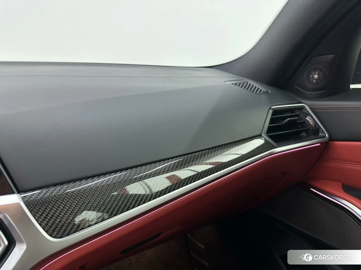 BMW M3 2021 Черный из Китая, фото 3