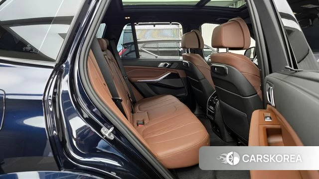 BMW X5 (G05) 2024 Черный из Кореи, фото 3