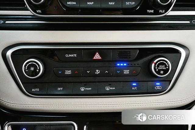 Hyundai The New Grand Starex 2019 Белый из Кореи, фото 3