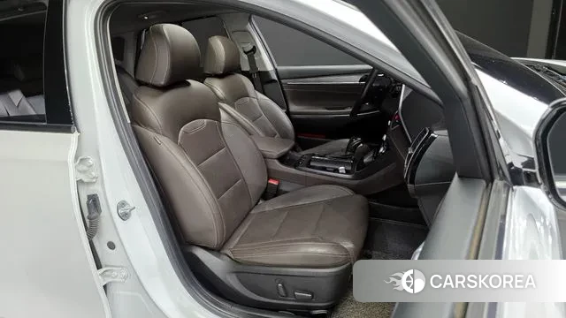 Hyundai Grandeur IG 2018 Белый из Кореи, фото 3