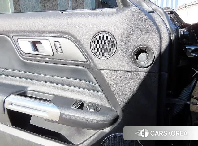 Ford Mustang 2020 Черный из Кореи, фото 3