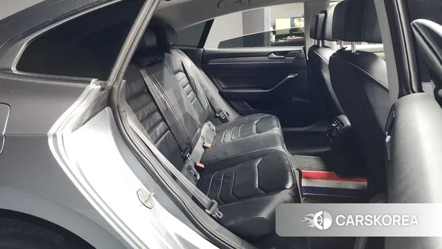 Volkswagen Arteon 2019 Серебряный из Кореи, фото 3