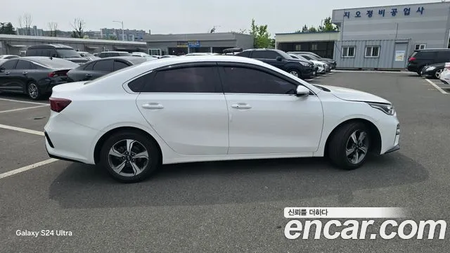 Kia Come New K3 id 2719577 из Кореи 3