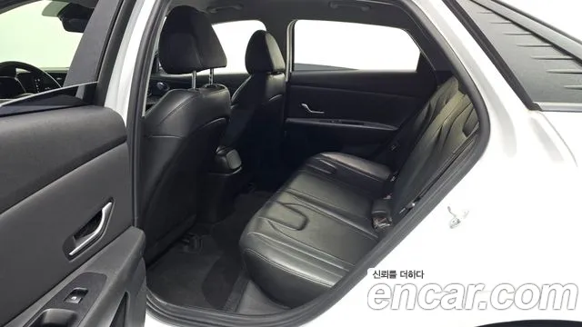 Hyundai Avante (CN7) 2022 Белый из Кореи, фото 3