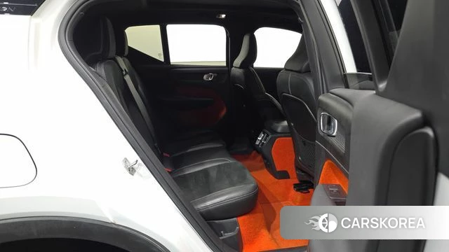 Volvo XC40 2019 Белый из Кореи, фото 3