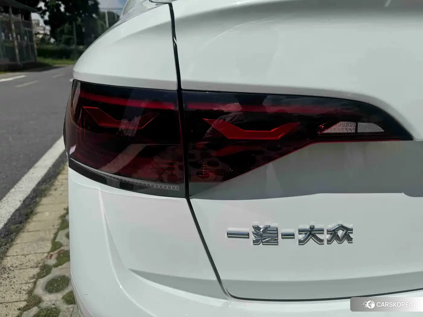 Volkswagen Sagitar 2024 Белый из Китая, фото 3