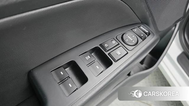 Hyundai Avante AD 2018 Белый из Кореи, фото 3
