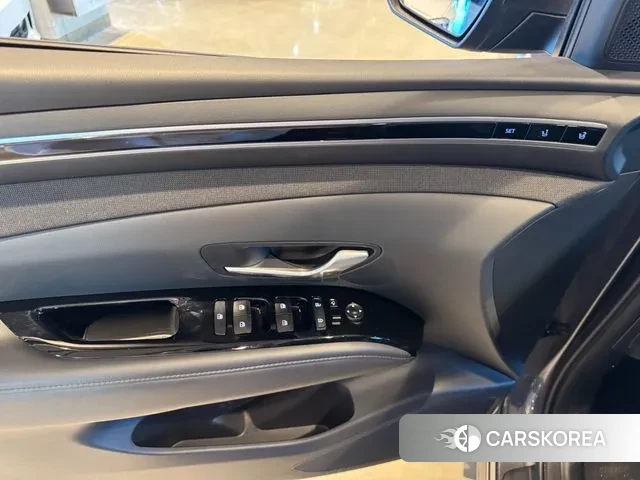 Hyundai The New Tucson (NX4) 2023 Серый из Кореи, фото 3