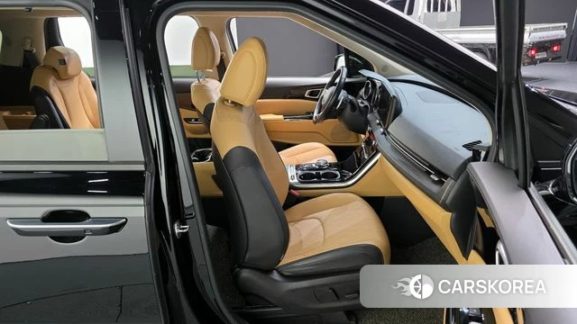 Kia Carnival 4th generation 2022 Черный из Кореи, фото 3