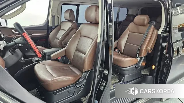 Hyundai The New Grand Starex 2020 Черный из Кореи, фото 3