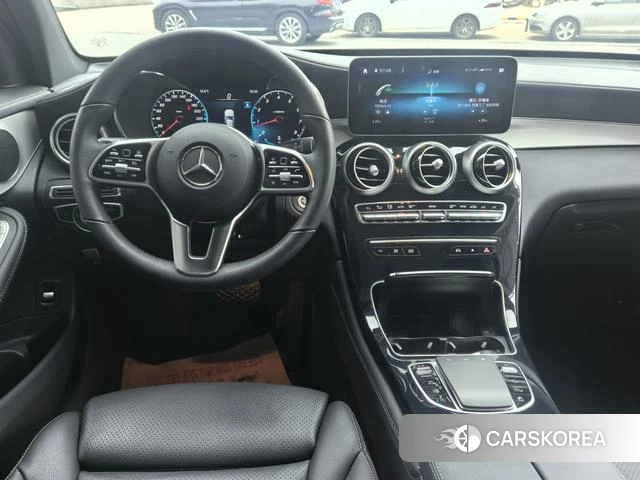 Mercedes-Benz GLC 2021 Белый из Китая, фото 3