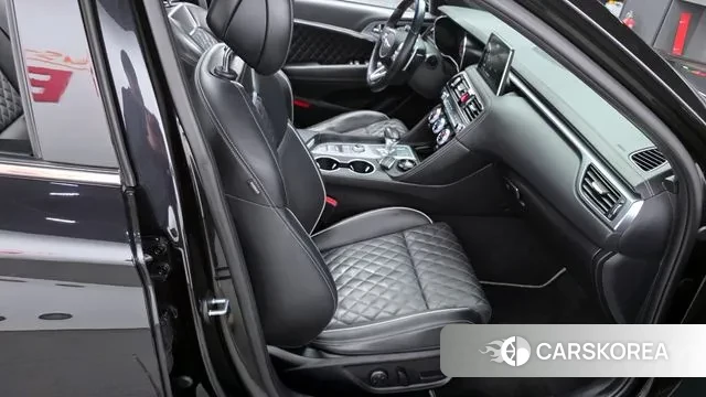 Genesis G70 2018 Черный из Кореи, фото 3